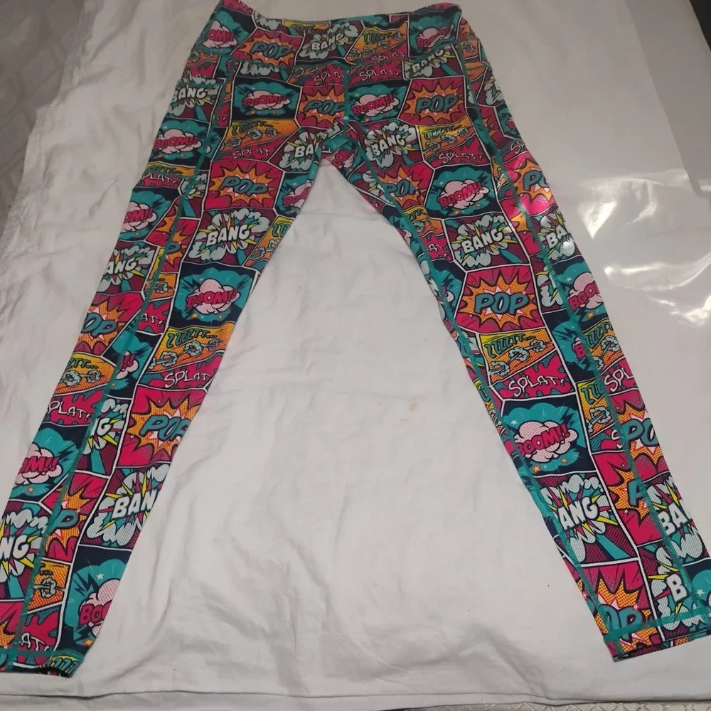 Constantly Varied Gear CVC Capri Leggings Comic Boom‎ Pop Bang Size XL